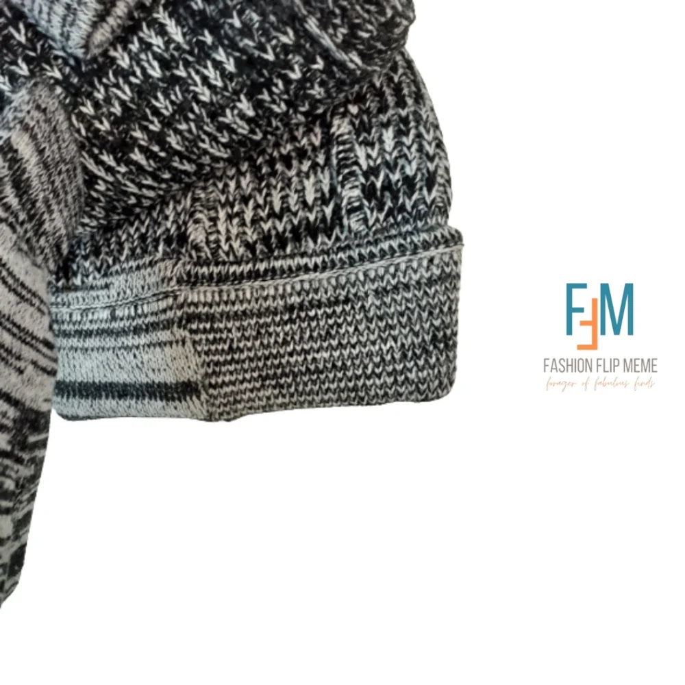 S.W.A.K. Black & Gray CUTE 3pc PomPom Food Hat Scarf Glove Set OS Unisex New!